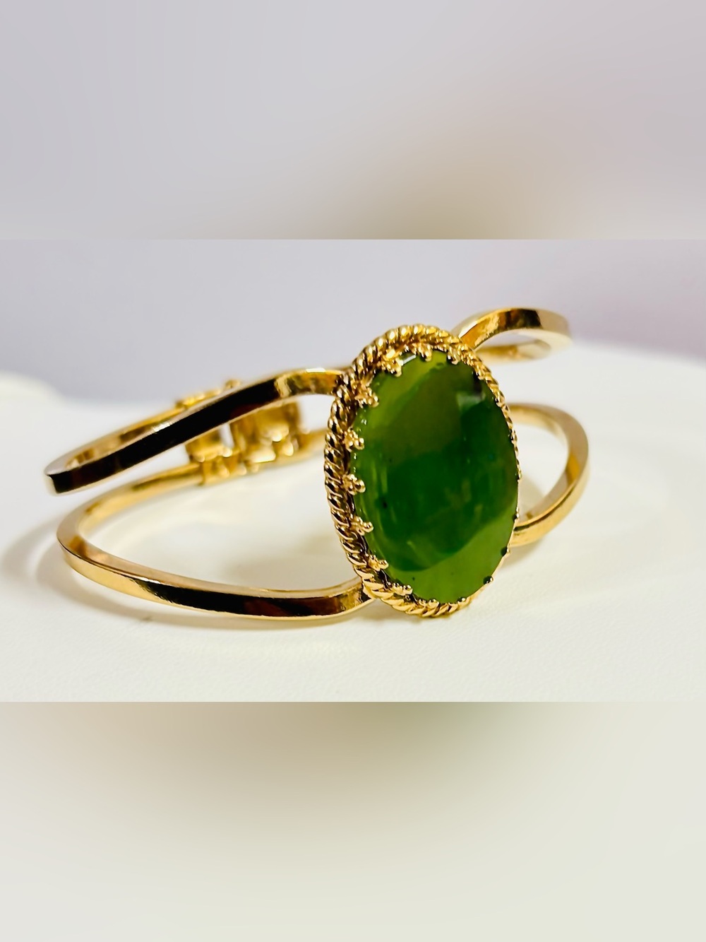 Vintage Nephrite Jade Gold Tone Clamper Bracelet